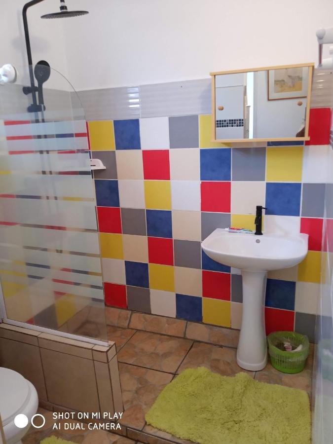 Charmant Studio Dans Le Sud, Ideal Pour Un Couple Trois Mares Εξωτερικό φωτογραφία